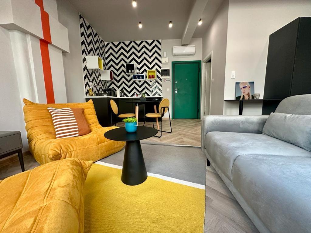 Ermou Funky Lofts Lägenhet Aten Exteriör bild